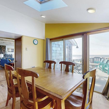 Seal Rock Seadrifter Oceanfront Beach House מראה חיצוני תמונה